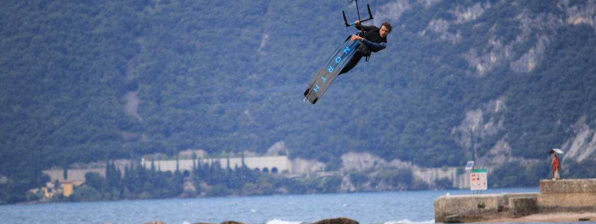 Kitesurfing Assenza di Brenzone xkite